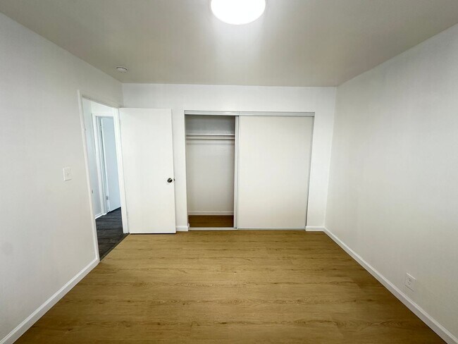 Photo - 3408 Unit B