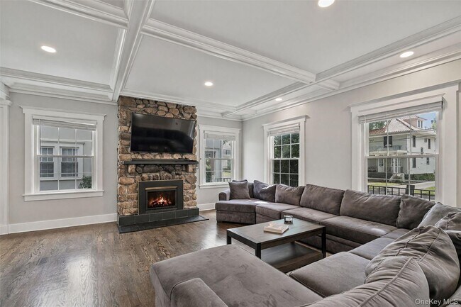 Photo - 29 Redfield St