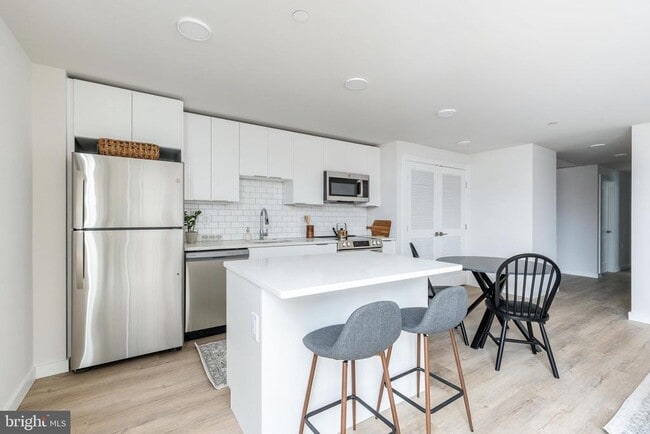 Photo - 1130 N Delaware Ave Unit 627