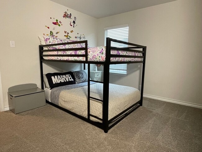 Building Photo - 129 Garden Emerald