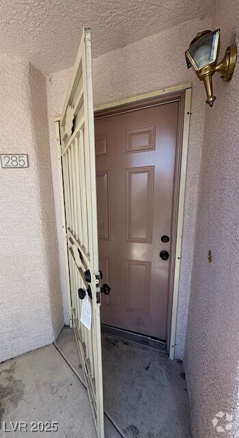 Building Photo - 4555 E Sahara Ave Unit 285 Rental