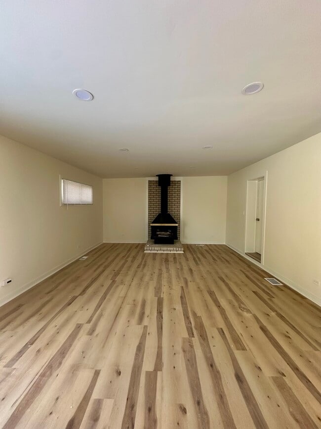 Photo - 2156 Downey Rd