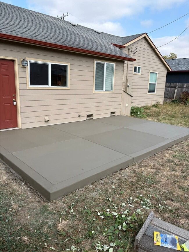 Photo - 1920 17th Ave SE