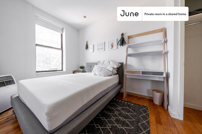 Photo - Room in Shared 3 bed/1 bath home Unidad C