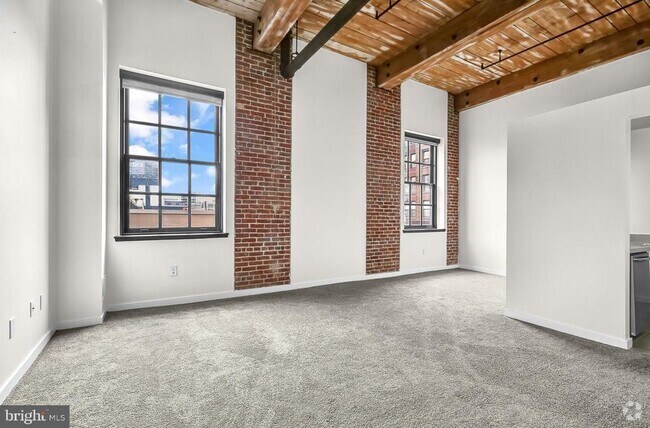 Building Photo - 303 Vine St Unit 404 Rental