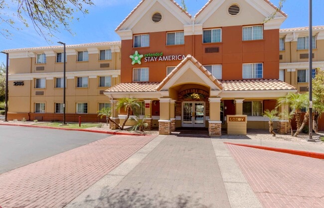 Building Photo - Furnished Studio-Phoenix - Airport - Tempe Rental