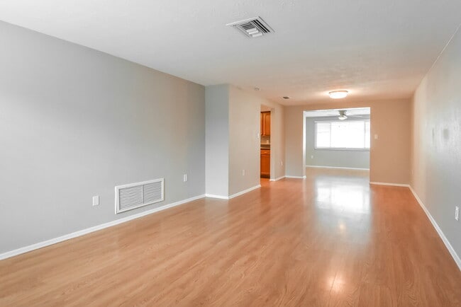 Photo - 5633 Mirada Dr