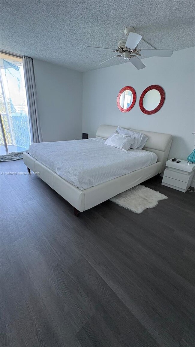 Building Photo - 299 NW 52nd Terrace Unit PH-X