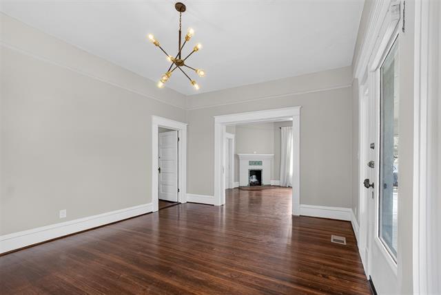 Photo - 1630 Mistletoe Blvd