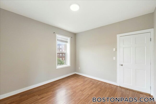 Photo - 24 Charlton St Unidad 10