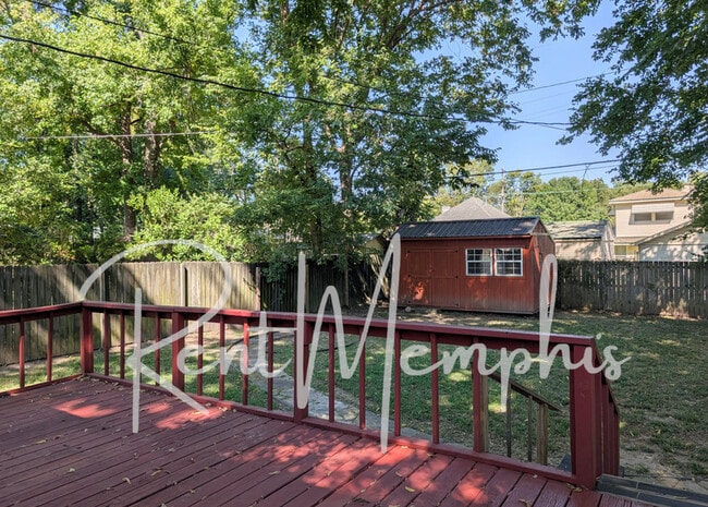 Photo - 2096 Nelson Ave