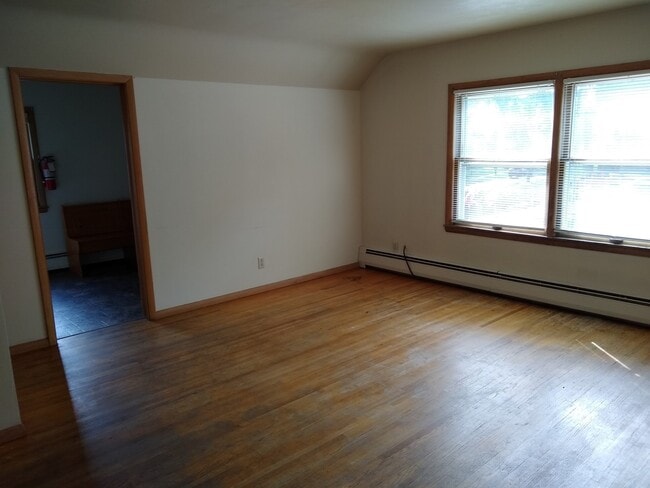 Photo - 716-4 Unidad UPPER