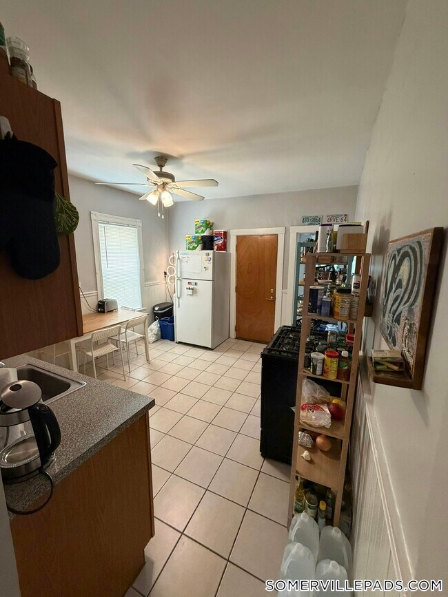 Photo - 81 Newbury St Unit 2