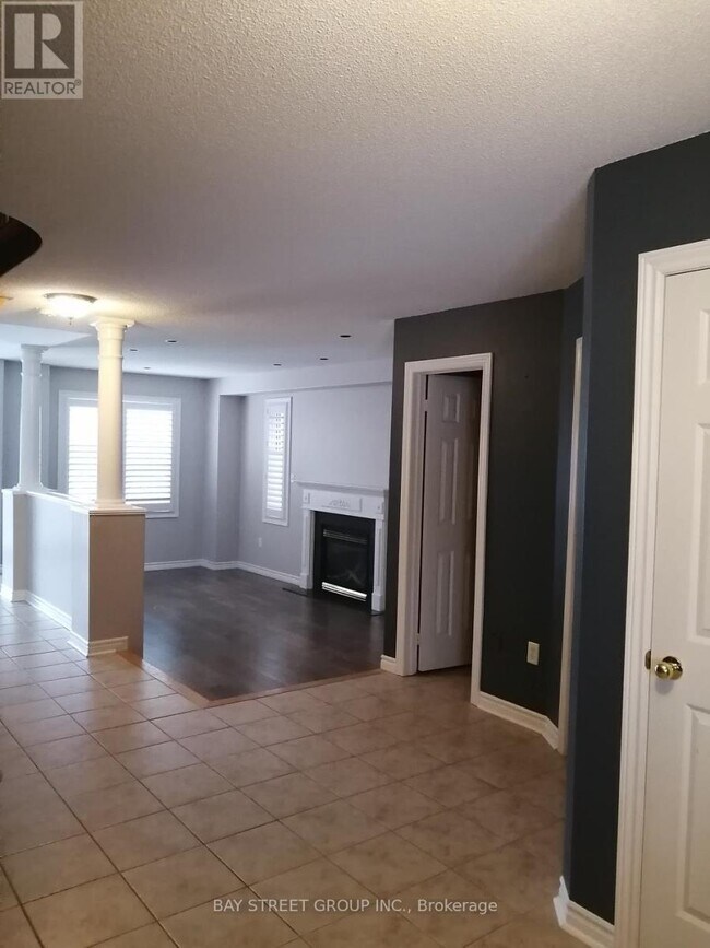 Photo - 311 Stanley St.