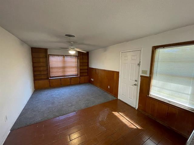 Photo - 1227 Park Center St