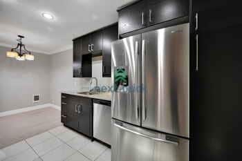 Photo - Beautiful home with 2 beds, 1 baths for rent Live in the Heart of Bellevue!