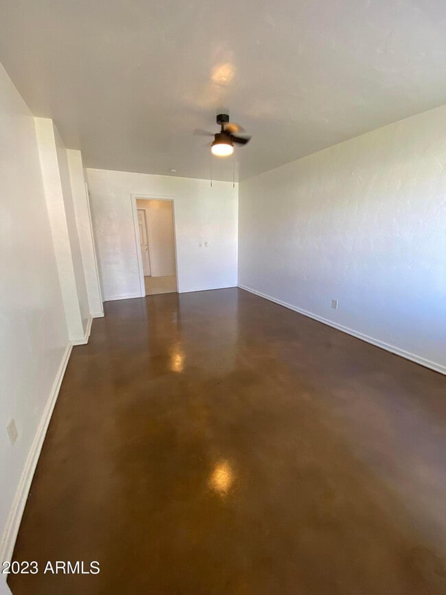 Photo - 1530 W Mulberry Dr