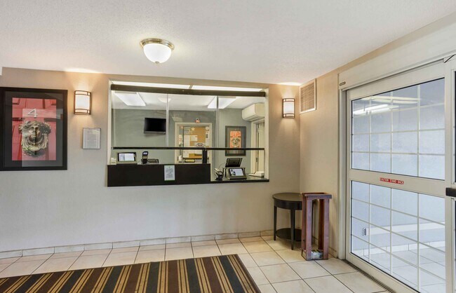 Furnished Studio-Wilkes-Barre - Hwy. 315