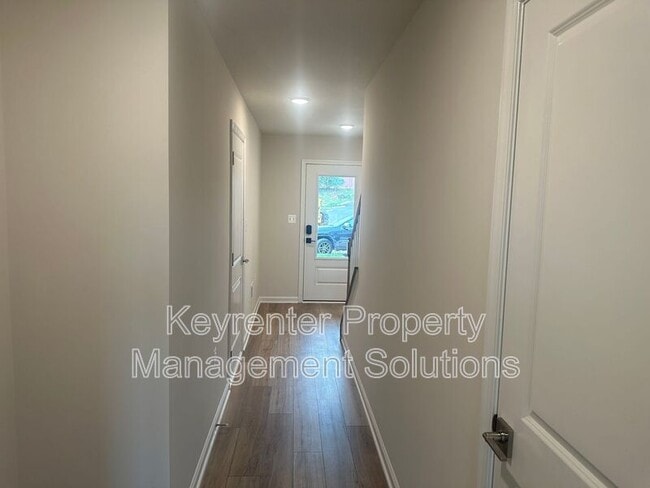 121 Gibraltar Dr