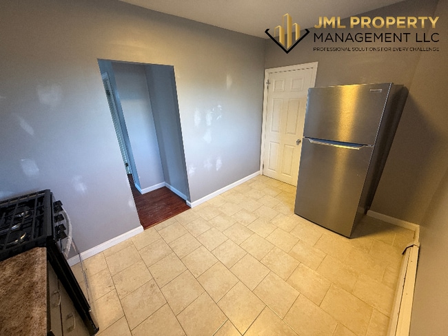 Photo - 834 Eastern Ave Unidad 2