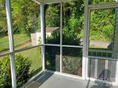 Photo - 1513 Noel Pl