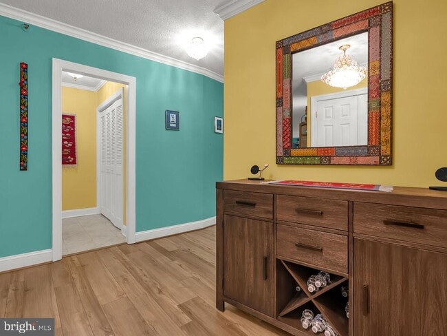 Photo - 1300 Crystal Dr Unidad 305S