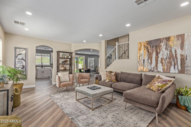 Photo - 32934 N Cherry Creek Rd