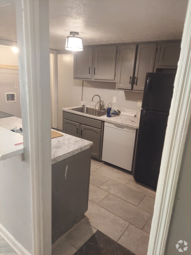 Building Photo - 1651 Massachusetts Ave SW Rental