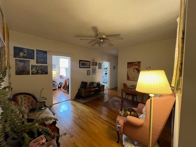 Photo - 7 Scottfield Rd Unit 3