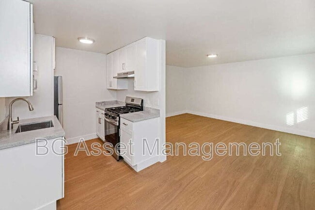 Photo - 1507 Humboldt Ave Unit 1