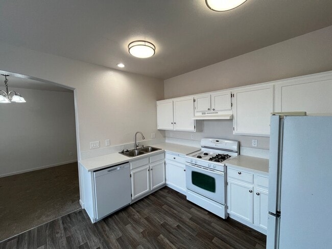 Photo - Beautiful home ready for rent