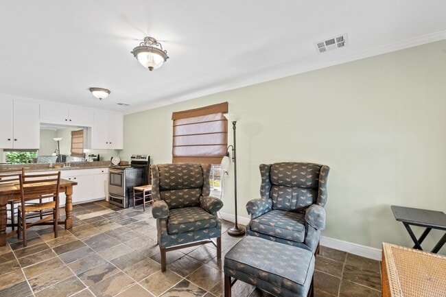 Photo - 1026 1/2 S Morgan Avenue Unit 1026 1/2 South Morgan Avenue