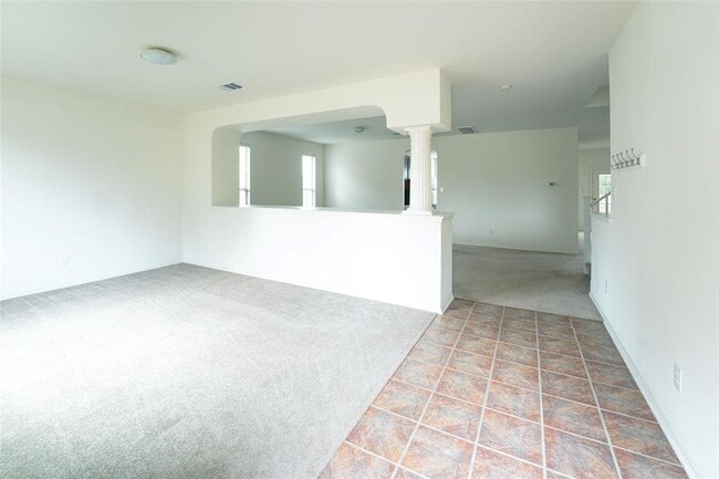 Photo - 612 Dark Tree Ln