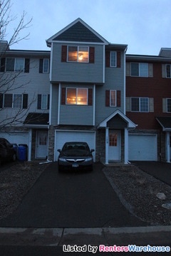 Photo - 109 19th Ave SE