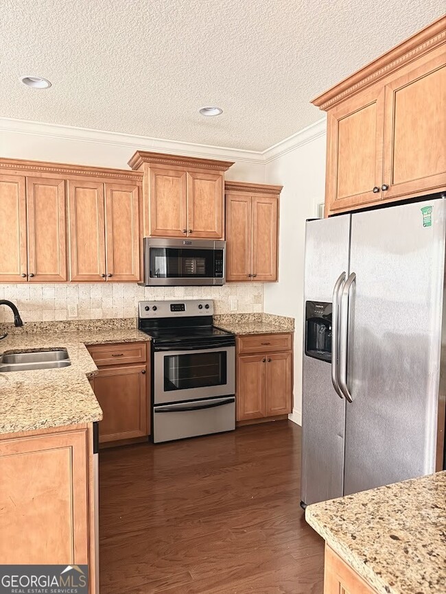 Photo - 708 Osborne St Unit 206