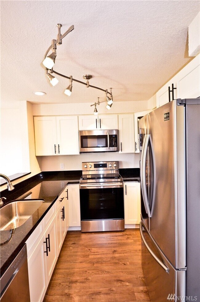 Photo - 1315 S Puget Dr Unit C17