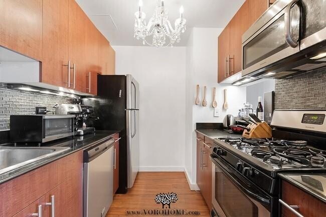 Photo - 99 John St Unit 15G