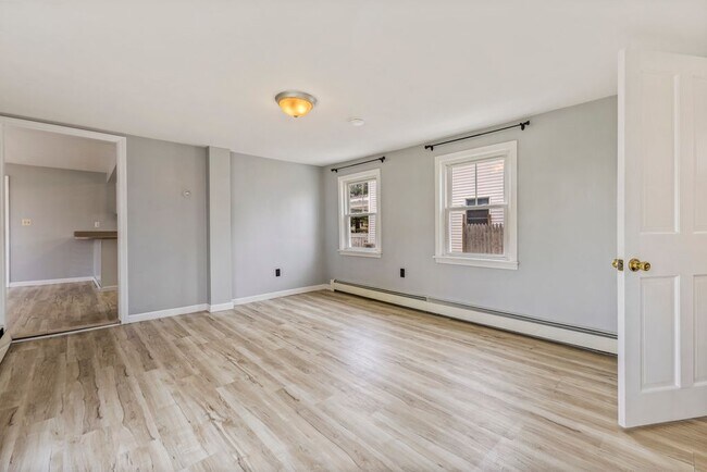 Photo - 83 Richardson St