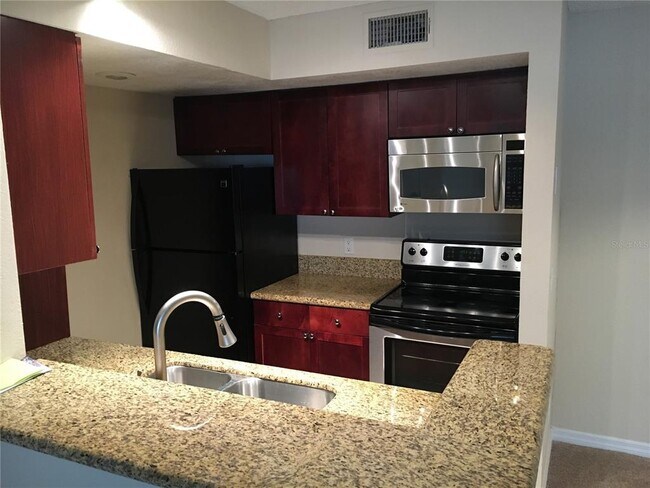 Photo - 5120 Conroy Rd Unit 516