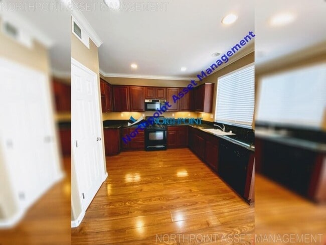 Photo - 4BR/2.5BA single-family home with updated kitchen in North Natomas (Sacramento 95835)