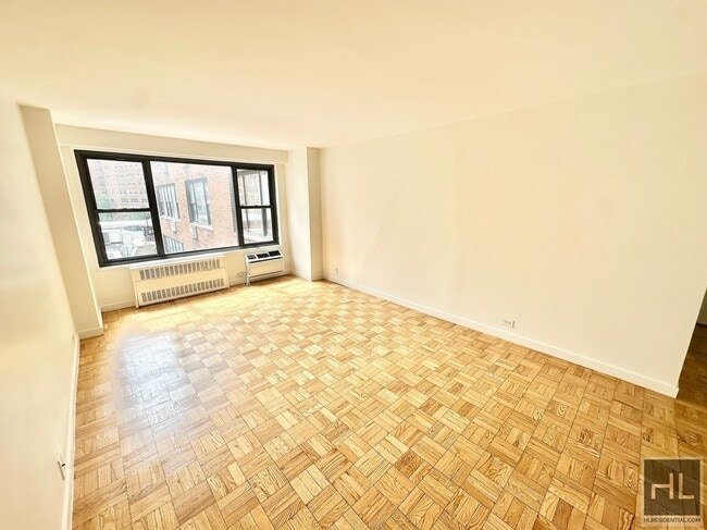 Photo - Fourth Avenue Unit 5N