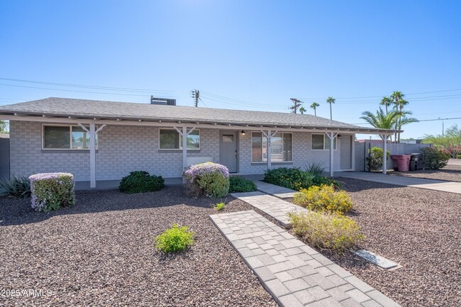 Photo - 7405 E Almeria Rd House