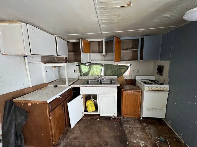 Photo - 2825 SE 14th St