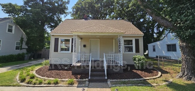 Photo - 429 Melville Rd House
