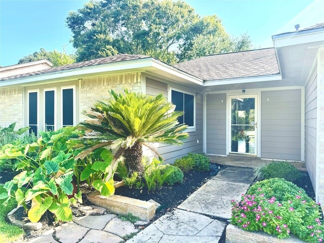 Photo - 310 Knoll Forest Dr Casa