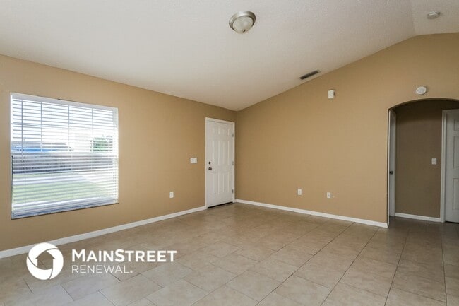 Photo - 2043 Glendale Blvd