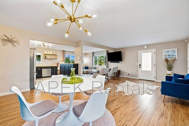 Photo - 2525 N Cerritos Rd