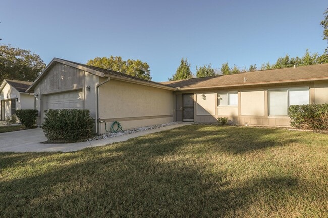 Photo - 5005 Ledgewood Way