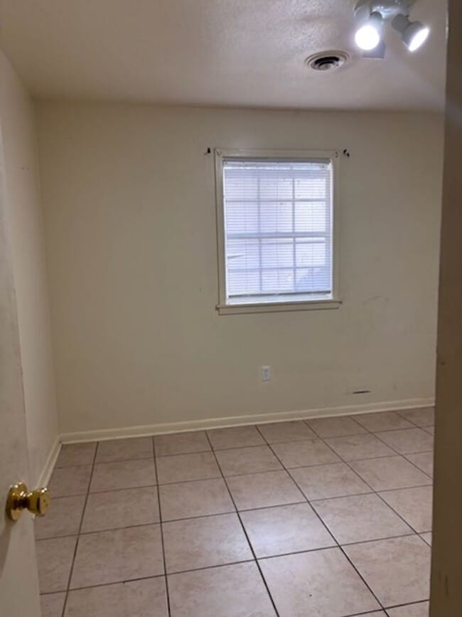 Photo - 1134 Autumn St