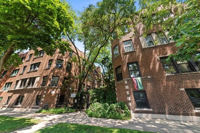 Building Photo - 5461 S Ingleside Ave Rental